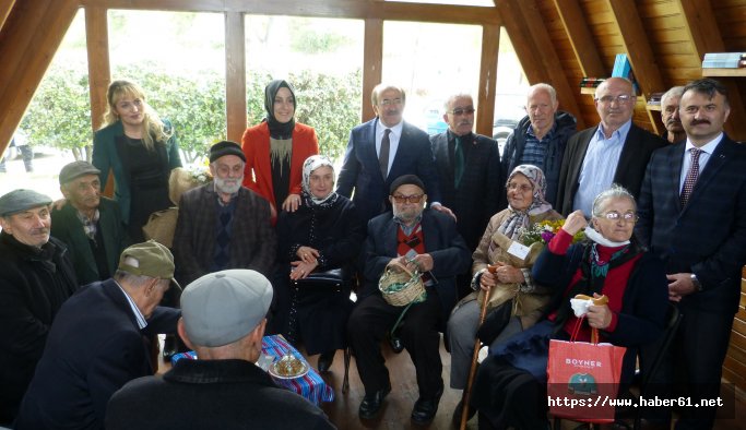 Trabzon'da yaşlı destek merkezi açıldı