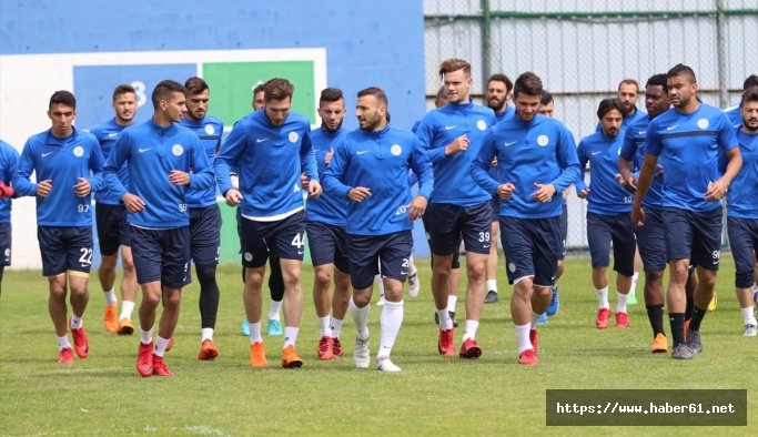 Çaykur Rizespor'da Süper Lig hesapları yapılıyor
