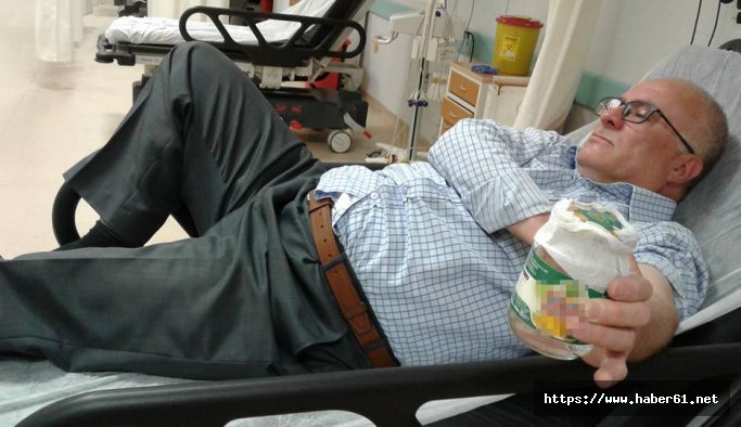 Keneyi çıkarıp kavanoza koyarak hastaneye gitti