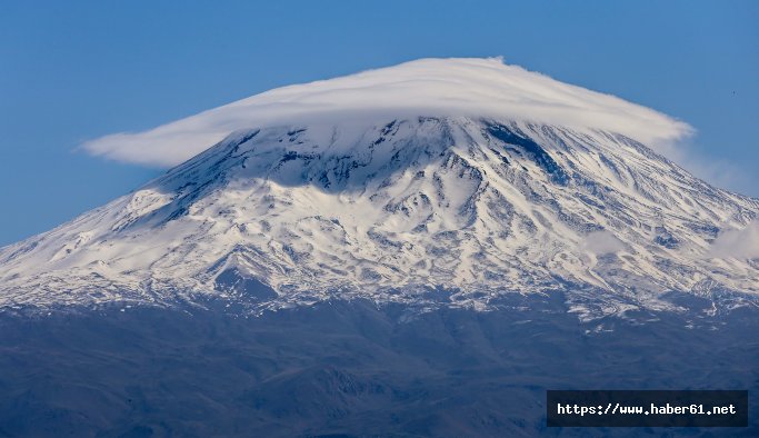 Ağrı Dağı beyaz şapka taktı