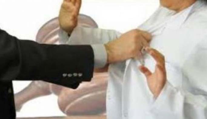 Trabzon’da doktora darp