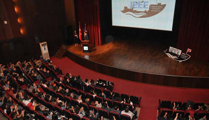 TSİAD'dan öğrenci organizasyonuna destek