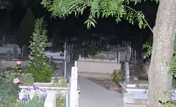 Mezarlıktaki gizemli kızla konuştu iddiası: "Onu ilk gören benim"