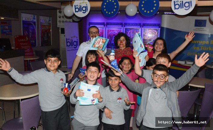 Trabzon'da çocuklar sinema ile buluştu 