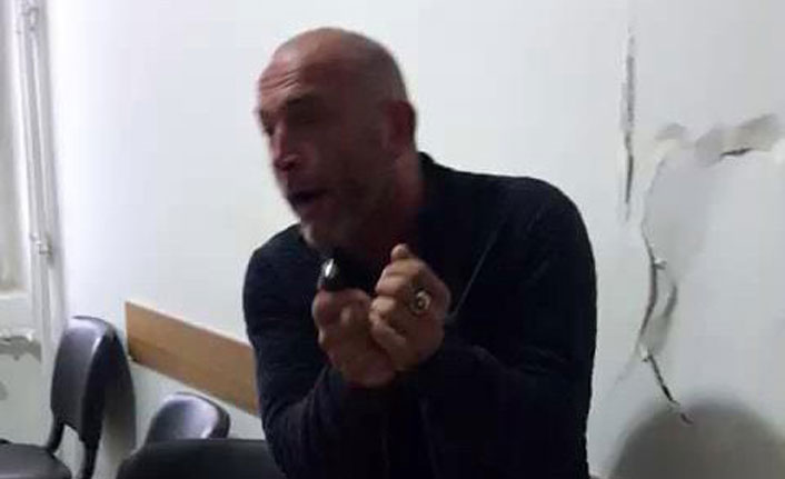 Jandarmaya iftira atabilmek için kendini dövdü 