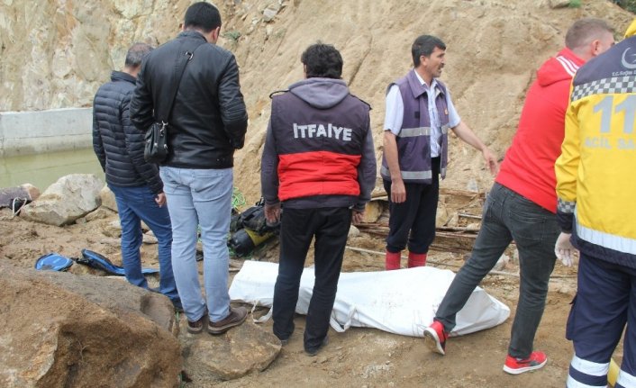 Köpeğini kurtarmak isterken boğuldu