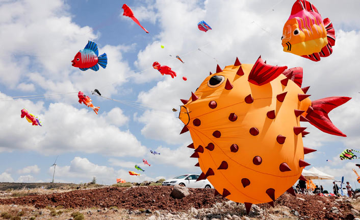 Çeşme semalarında görsel şölen