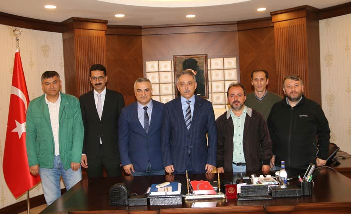 Basın Gönül elçilerinden Hakkari Valisine ziyaret