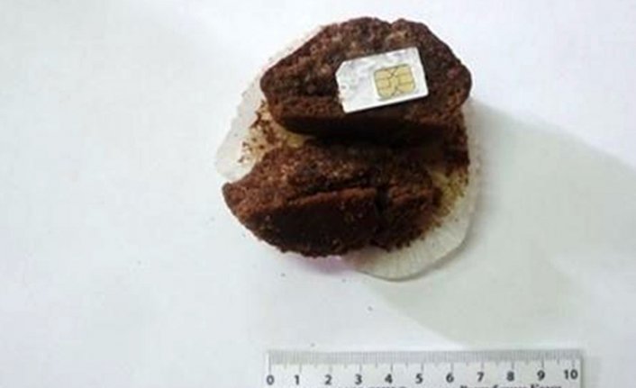 Cezaevindeki eşine kek içinde sim kart gönderdi 