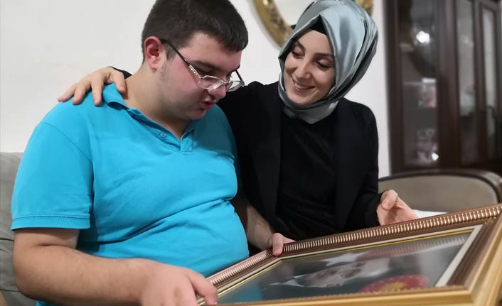 Cumhurbaşkanı Erdoğan sevdalısı Mükremin’e Ayvazoğlu’ndan ziyaret…