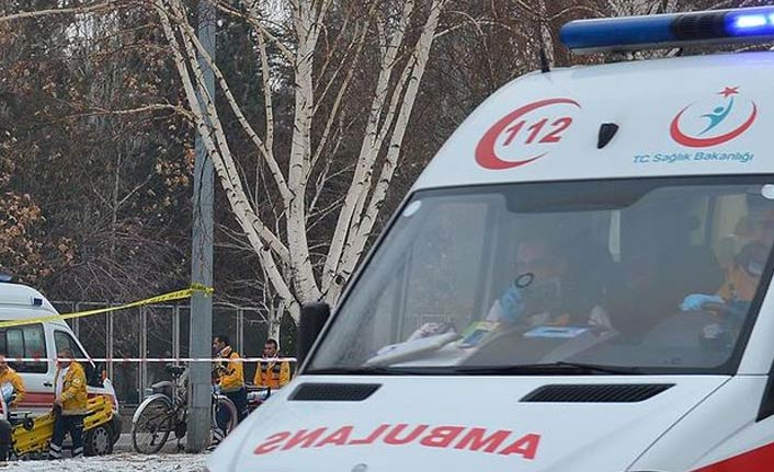 Erzincan-Sivas Karayolu'nda  Yolcu otobüsü devrildi: 30 yaralı