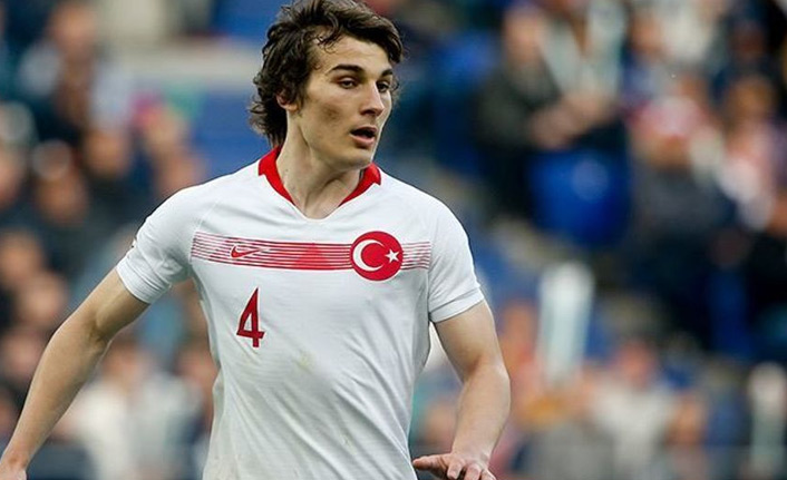 Milli futbolcudan dev transfer!