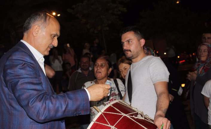 Son sahur davulcularla