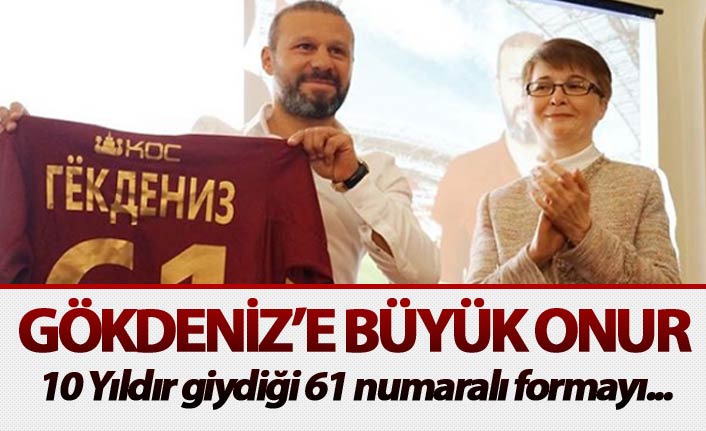 Gökdeniz Karadeniz'e büyük onur