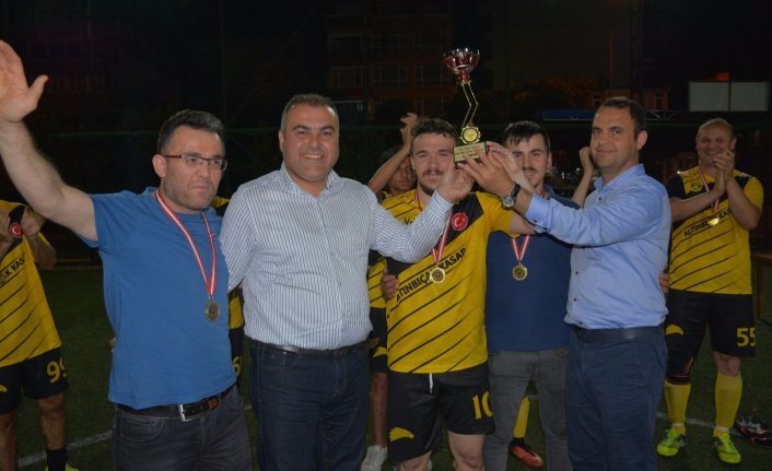 Görele'de Şehidin anısına futbol turnuvası düzenlendi