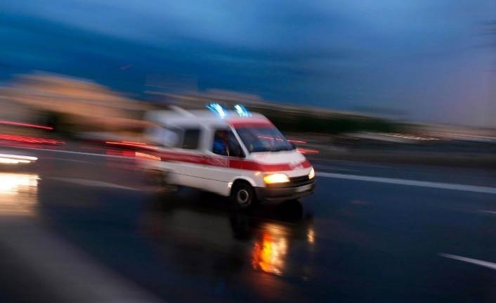 Talihsiz kaza: Dolmuş kapısına eteği sıkışan kadın öldü