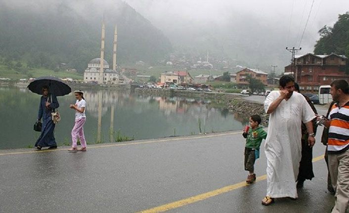 Trabzon'a Körfez'den turist yağıyor