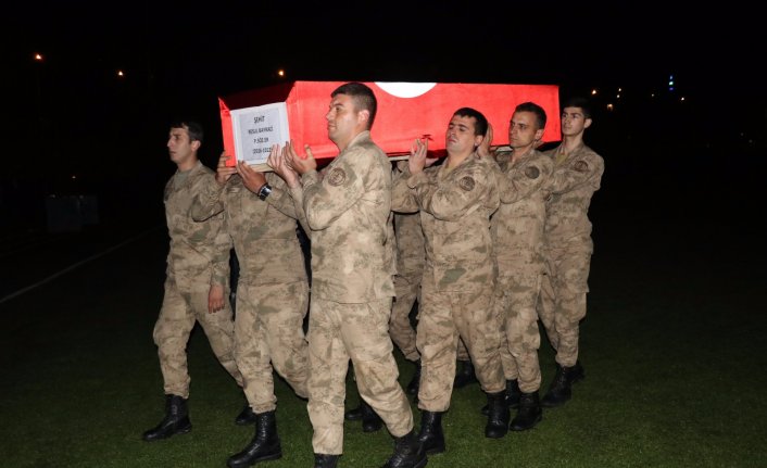 Tercanlılar uyumadı, şehidini bekledi