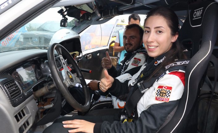 Önce rakip, sonra sevgili, ardından ekip oldular