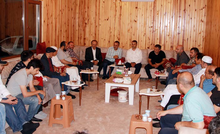 Sağıroğlu Suudi Arabistanlı iş adamlar ile bir araya geldi