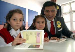 Okutan'dan Öğrencilere Sürpriz