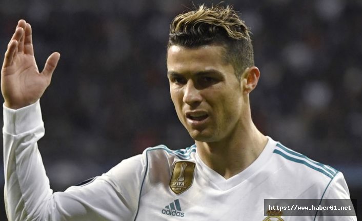 Ronaldo'dan tarihi ret!