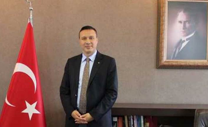 Kaymakam ve koruması son anda kurtuldu