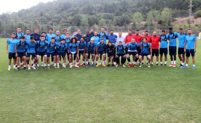 Adana Demirspor’un yeni oyuncuları kampa dahil oldu 