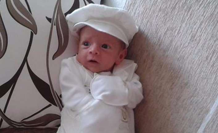 Küçük bebek 4. kattan düştü!