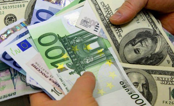 İstanbul Serbest Piyasada Dolar ve Avro Güne Yükselişle Başladı