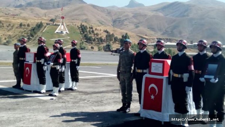 Hakkari'de şehit olan anne ile bebeği için tören