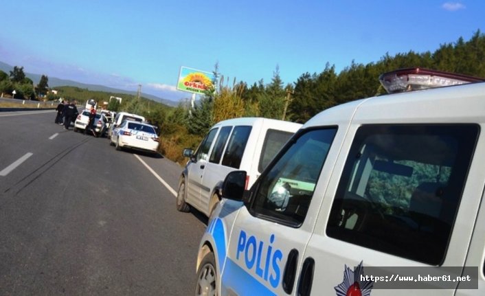 Doktoru bıçaklayıp firar etti