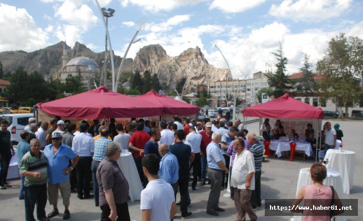 Tokat'ta bakkallar süpermarkete karşı
