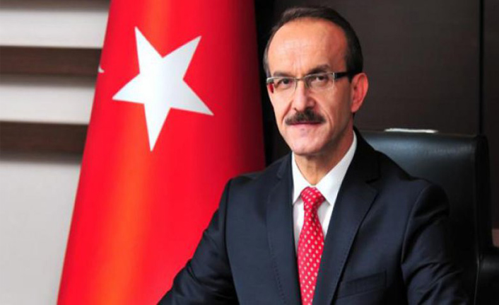 Vali Yavuz çocukları makamında ağırladı