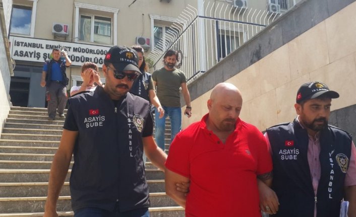 1 milyon dolarlık şantaj yapan kadın ve sevgilisi yakalandı