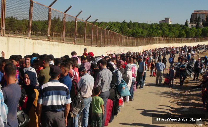 20 bin Suriyeli ülkesine gitti
