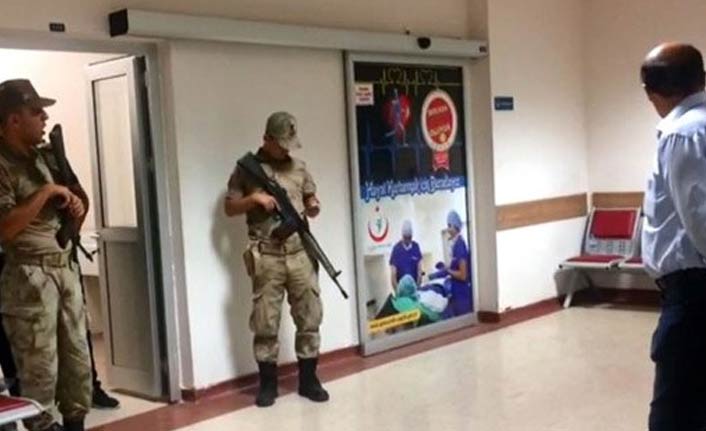 Annesini ve kardeşini öldürdü!