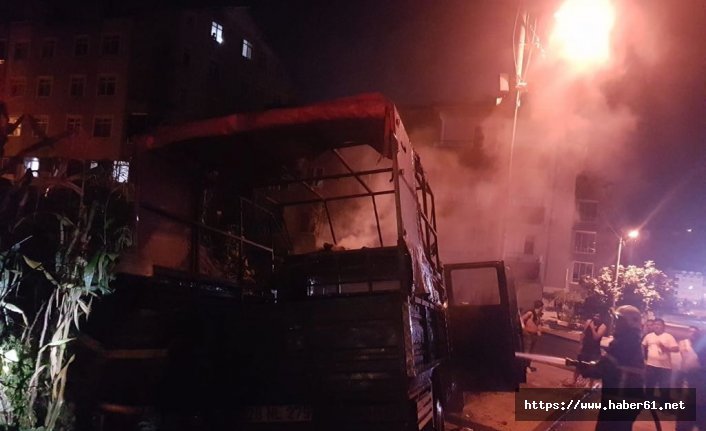 Altınordu’da Seyir Halindeki Kamyonette Çıkan Yangın Söndürüldü
