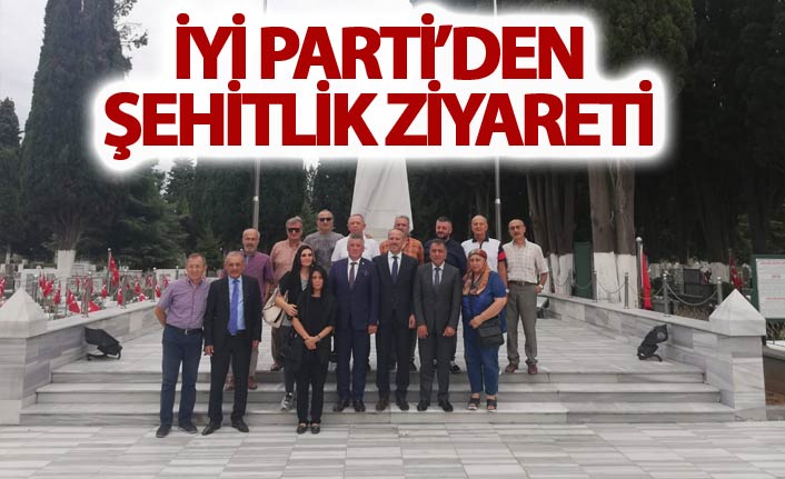 İyi Parti'den şehitlik ziyareti