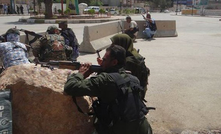 Suriye ordusu, İdlib'i vurmaya başladı