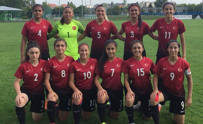 U17 Kız Milli Takımı, Macaristan'ı rahat geçti