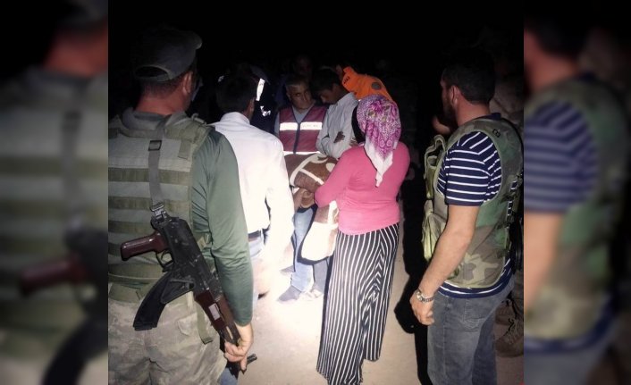 Kaybolan çocuğu iz takip köpeği buldu