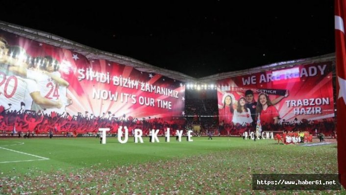 Trabzon'daki taraftarlar Rus futbolcuları böyle etkiledi "Zor bir ortamdan..."