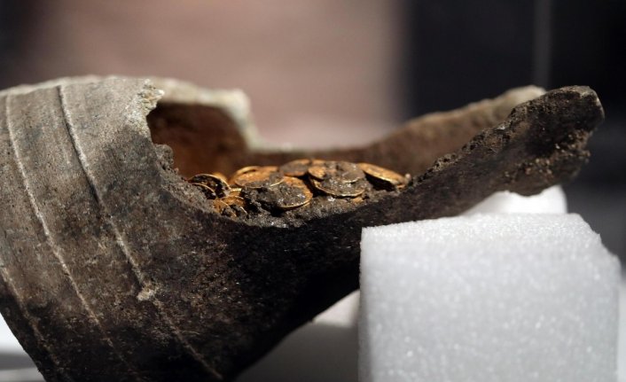 İtalya’da Roma döneminden kalma hazine bulundu