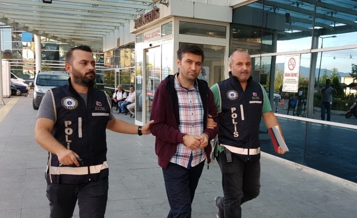 FETÖ şüphelisi sahte kimlikle yakalandı