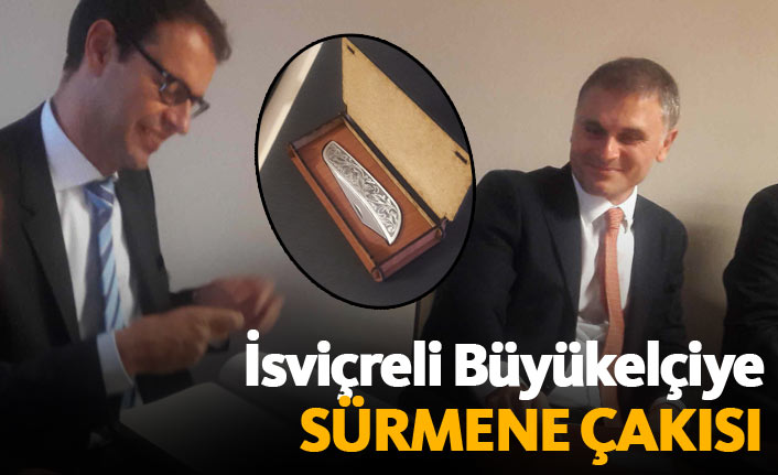 İsviçreli büyükelçiye Trabzon'da çakı hediye edildi
