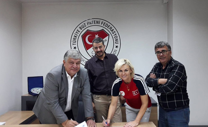 Anna artık milli takımda!