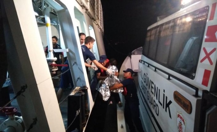 Göçmen teknesi battı: 2 ölü, 1 kayıp
