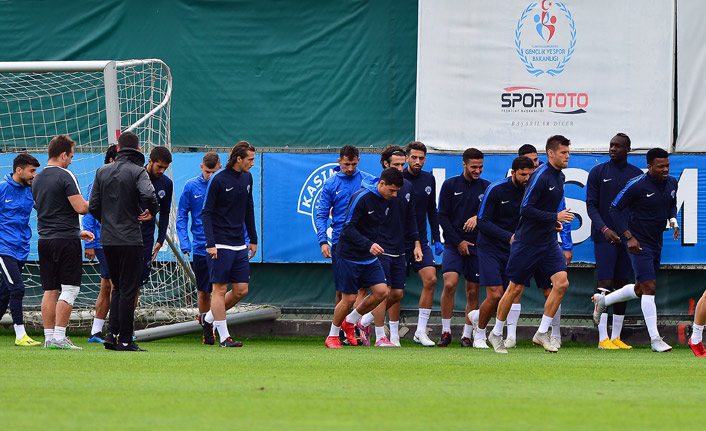 Rakip Kasımpaşa, Trabzonspor hazırlıklarını sürdürüyor. 26 Eylül 2018