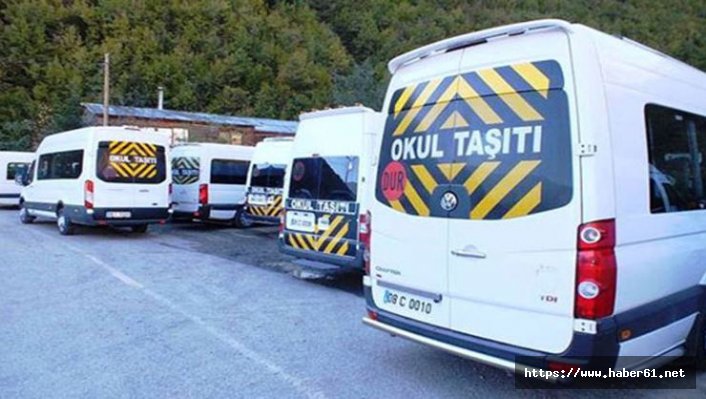 Öğrenci servisi devrildi: 20 yaralı